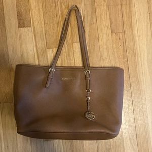 Michael Kors Tote